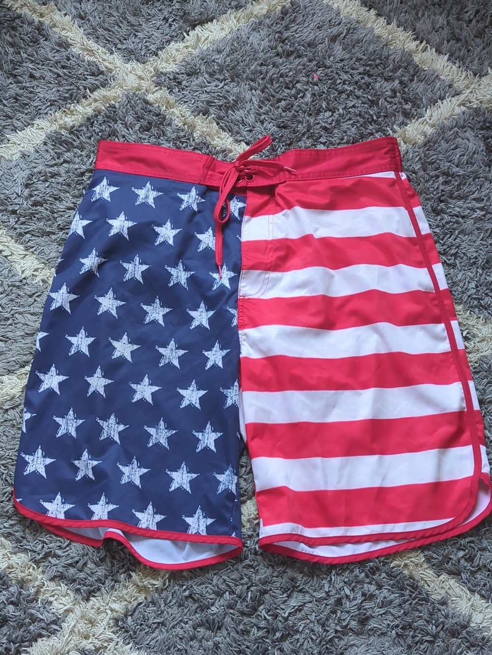 Wave Zone American Flag Star & Stripe Swim Trunks - Red, White & Blue Size L